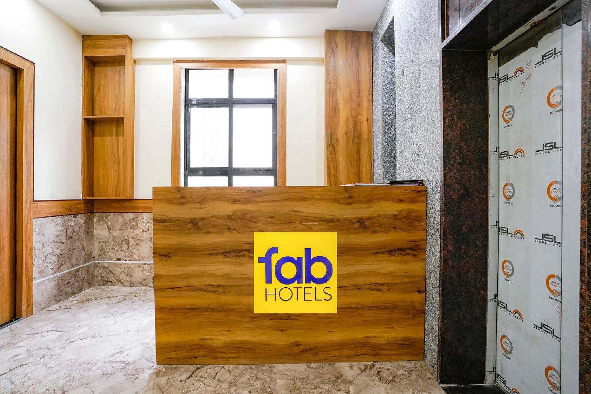 Fabhotel 7 Square - Nr Bkc Mumbai Exterior foto